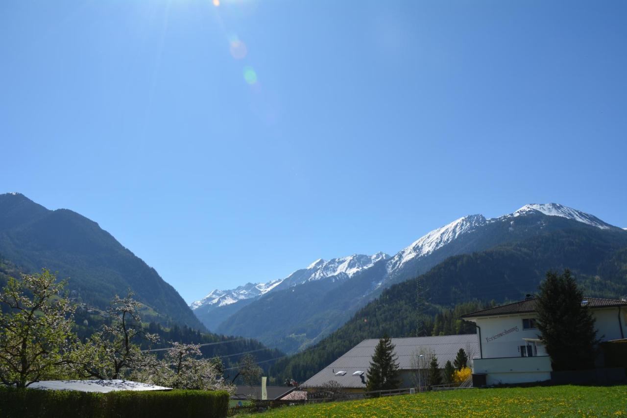 Apart Pitztalurlaub Венс Екстериор снимка